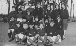 Blaxhall School football & netball teams, 1935