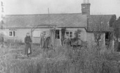 Tom Price & family in front of the original Cherry Tree Cottage
