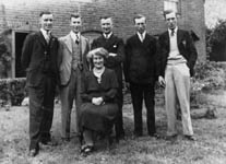 Annie Shaw & her 5 sons, early 1940s